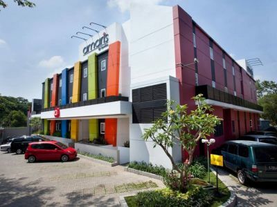 Amaris Hotel Cimanuk Bandung Extérieur photo