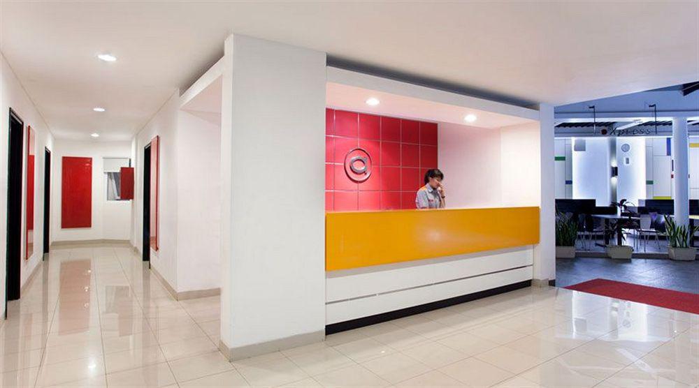 Amaris Hotel Cimanuk Bandung Intérieur photo